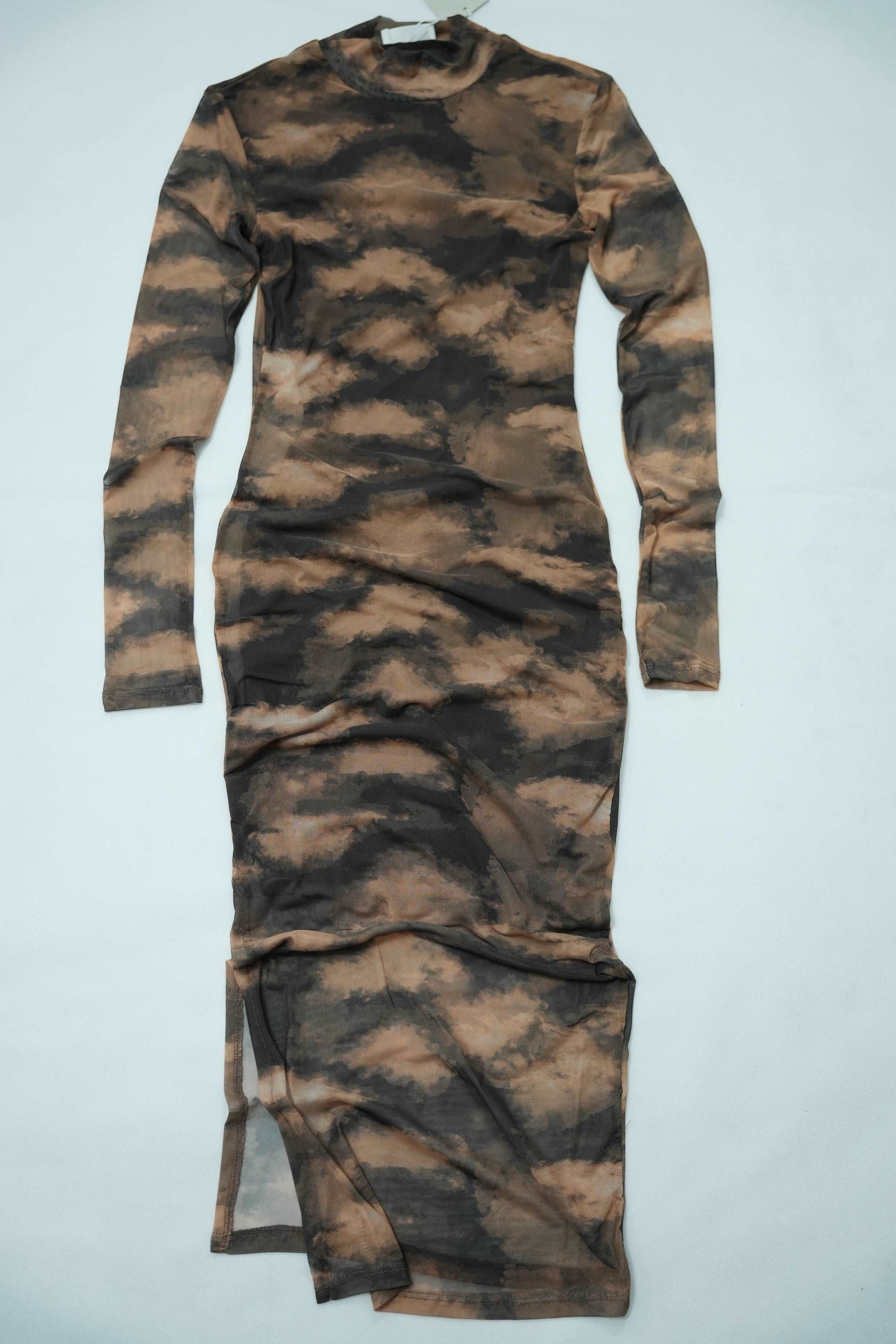 Emina Dress